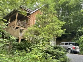 Cozy Log Cabin, Hot Tub. One Night FREE - Image 2