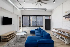 Art District Loft - 4BD/2BA Downtown SGF - Image 5