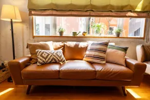 Enjoy a natural living room in Okinawa! Spacious, comfortable wood-grained interior! 10 minutes from the airport, near Senagajima! Free parking - Image 5