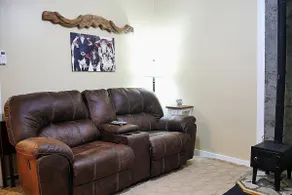 Plumtree Mountain Retreat Studio #2 - Image 5