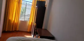 1 min from the airport apt. Feel at home - Image 5
