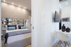 BiBo Suites Gran Vía - Image 2