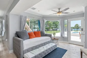 3 Private Suites | Private 1st Floor | Waterfront - Image 5