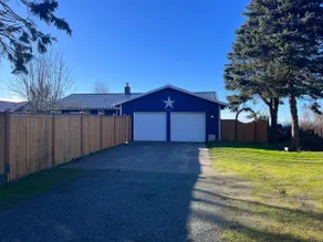 Stunningly Beautiful High Bank Waterfront Property! - Image 2