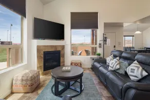 Pool~RV~Luxury Meets Slick Rock! 3 Bed 2.5 Bath 2C - Image 5