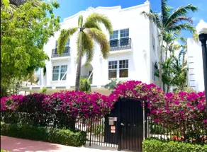 (M212) SOFI 4th St, Beach, Heated Pool, Parking - Image 4