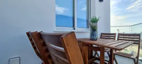 Phaedrus Living: Seaside Luxury Flat Lighthouse 69 - Image 3