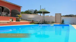 Family cottage with heated pool - Image 4