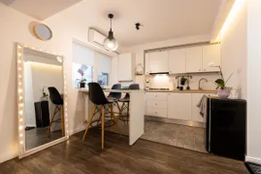 Ultra central apartment - Image 5