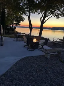 River Front Cottage - Entire house - Renovated - Image 3