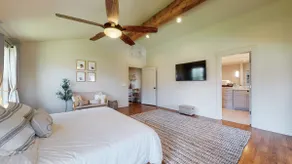 The Bungalow at GratiDude Ranch - Image 4