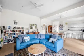 Seaview Style accommodating larger groups - Image 3