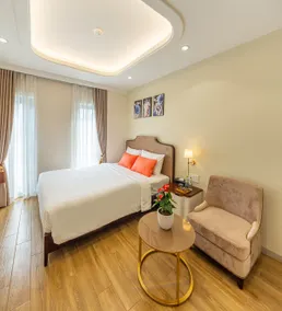 Cozy Apt with full serviced at Phu My Hung - Image 2