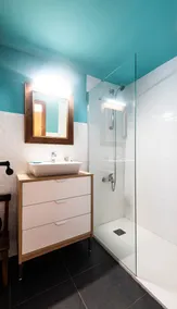 Apartment with a pool and parking, 3 minutes from the beach - Image 4