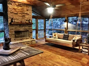 Cozy Appalachian Trail Cabin - Woody Gap & Blood Mountain in Suches, GA - Image 2