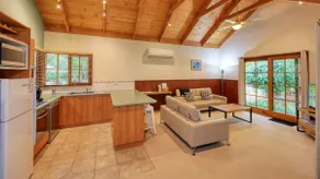 Drummond Cottage - 2 Bedroom with double spa bath - 2 night - Image 2