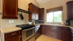 Serene Guest House on Avocado Grove and Vineyard - Image 5
