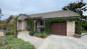 Serene Guest House on Avocado Grove and Vineyard - Image 2