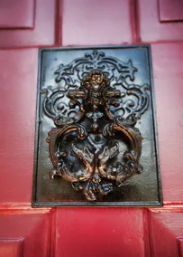 The Delancey: Historic, Stately, & Comfy Home - Image 2