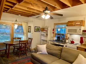 Songbird Cabin - Image 4