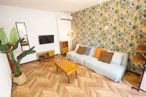 Conveniently located 6 minutes on foot from Euglena Mall and 10 minutes on foot from the ferry port, free WiFi, onsite parking - Image 3