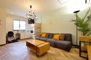 Conveniently located 6 minutes on foot from Euglena Mall and 10 minutes on foot from the ferry port, free WiFi, onsite parking - Image 5
