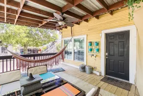 Private Pool Hall Bungalow in Bishop Arts 🌟 - Image 4