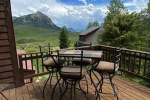 View House ~ Great Views, HotTub, mins to ski/town - Image 4