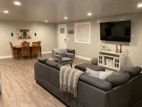 Suite Retreat - Image 3