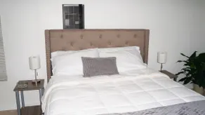 Modern Style Cozy Private Apt - Image 3