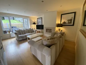Delightful 2 Double Bedroom House - Image 2