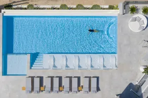 Hermes Grand Luxury Beachfront Villa & Spa, By ThinkVilla - Image 2