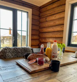 Cozy log cabin in popular Fryksås - Image 3