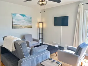 Lavish Luxury in a Lush Locale - No Cleaning Fee! - Image 3