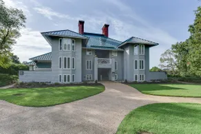 Kingsmill 3rd Floor Suite with a View - Sleeps 6 - Image 5