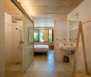 Abeiro da loba, tu casa en el bosque - Image 3