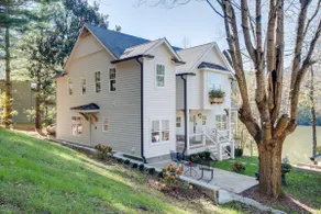 Good Times in Rock Island - Waterfront Home - Image 2