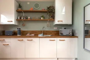 The Studio-beautiful private annex with fab views! - Image 5