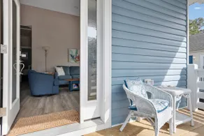 Welcome to Time Out! In the Heart of Manteo! - Image 4