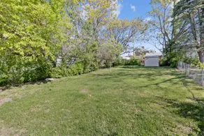 Game Room · Fenced Yard 4 Pets · Long Stay Welcome - Image 2