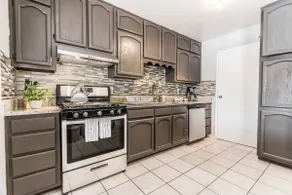 *POOL, game room, I-10/Airway, sleeps 10, Pets* - Image 5