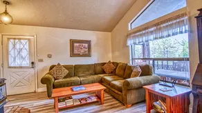 Grizzly Retreat - Image 4