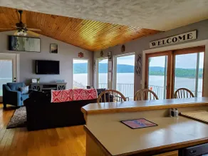 Ohio River Retreat - Relax Riverside With Us - Image 4