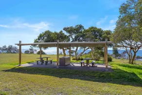 Little Beach Bungalow - at Bartlett's - Image 3