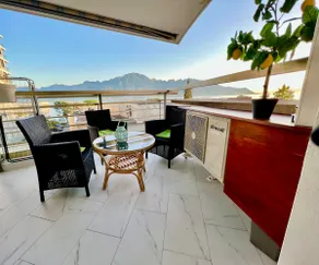 4.5 Family, Beautiful view, cozy, modern, center - Image 4