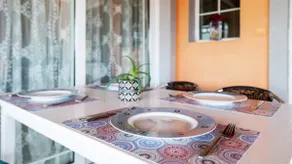 Lovely Traditional House - Image 2