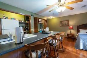 Heber Hideaway~5minute walk to the lake :) - Image 3