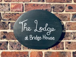 Central Petersfield/South Downs Boutique Lodge - Image 2