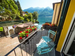 Unique & Tranquil Lake View Oasis: Private Balcony - Image 5