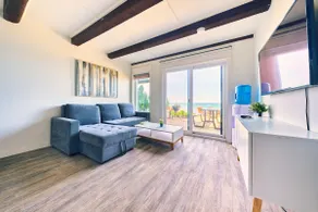 The Long Beach Resort - Beachfront Cottages & Townhouse Suites - Image 3